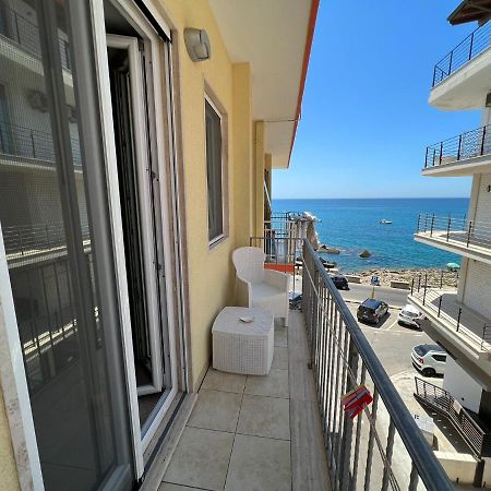 B&B Le Onde Del Mare Gallipoli Bagian luar foto